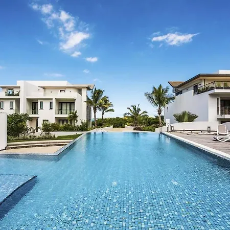 Luxury 3 Bedroom Apartment Sea View Azuri Estate